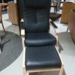 Aanbieding beuken relaxstoel Løkken met voetenbank